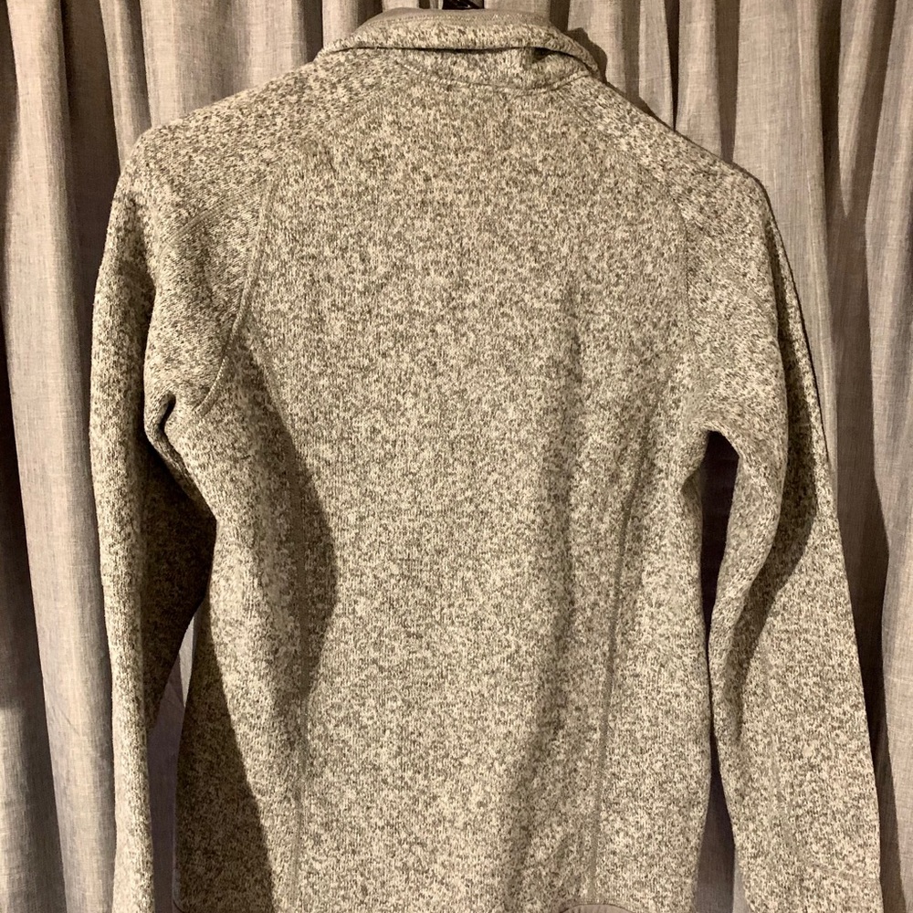 Patagonia pull over - Picture 4 of 5